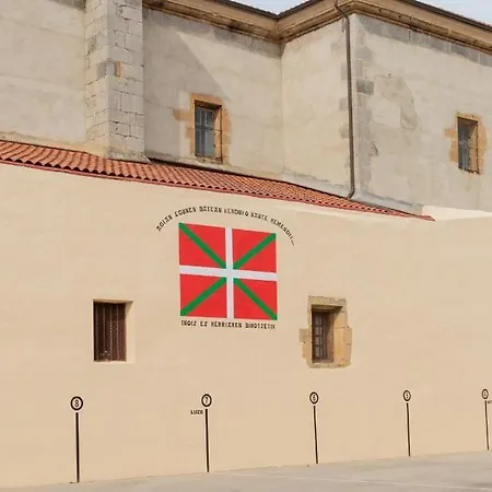 Baltasar Etxabe - Baskeyrentals Aizarnazabal